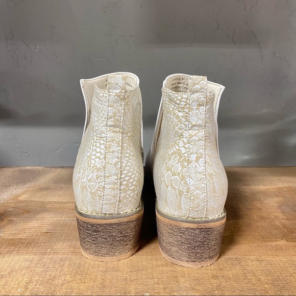 Corkys Shield Bootie - Picture 3 of 4